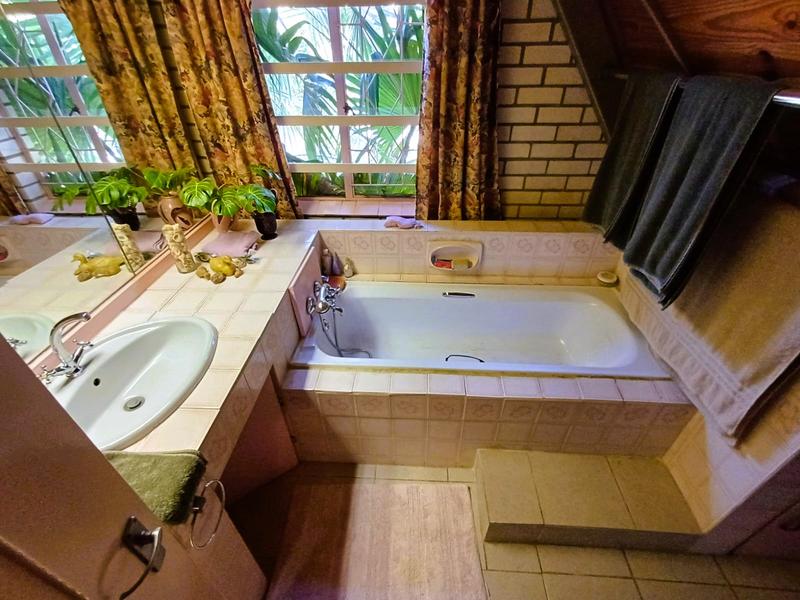 3 Bedroom Property for Sale in Melodie North West